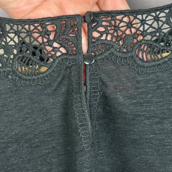 Sezane Lorena 100% Linen Black Top Size XL Lace Embroidery Short Sleeve Blouse - Picture 5 of 12
